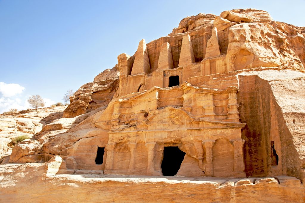 Visiting Jordan Petra caves