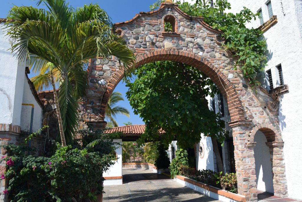 Puerto Vallarta arched gate
