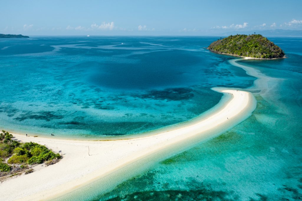 Philippines bucket list Bonbon beach