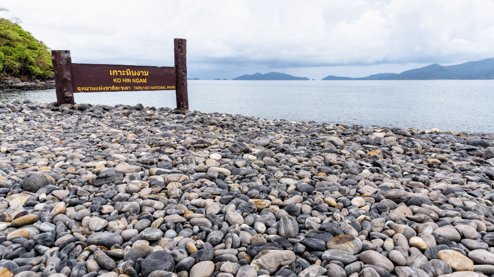 Ko Hin-ngam cursed island unique places to visit in Thailand