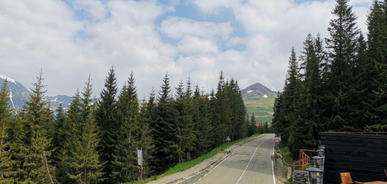 is Romania safe to visit for travelers ?